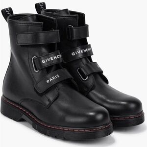 Givenchy Boots Kids Girls NWT Black soft insole Leather Combat with logo.